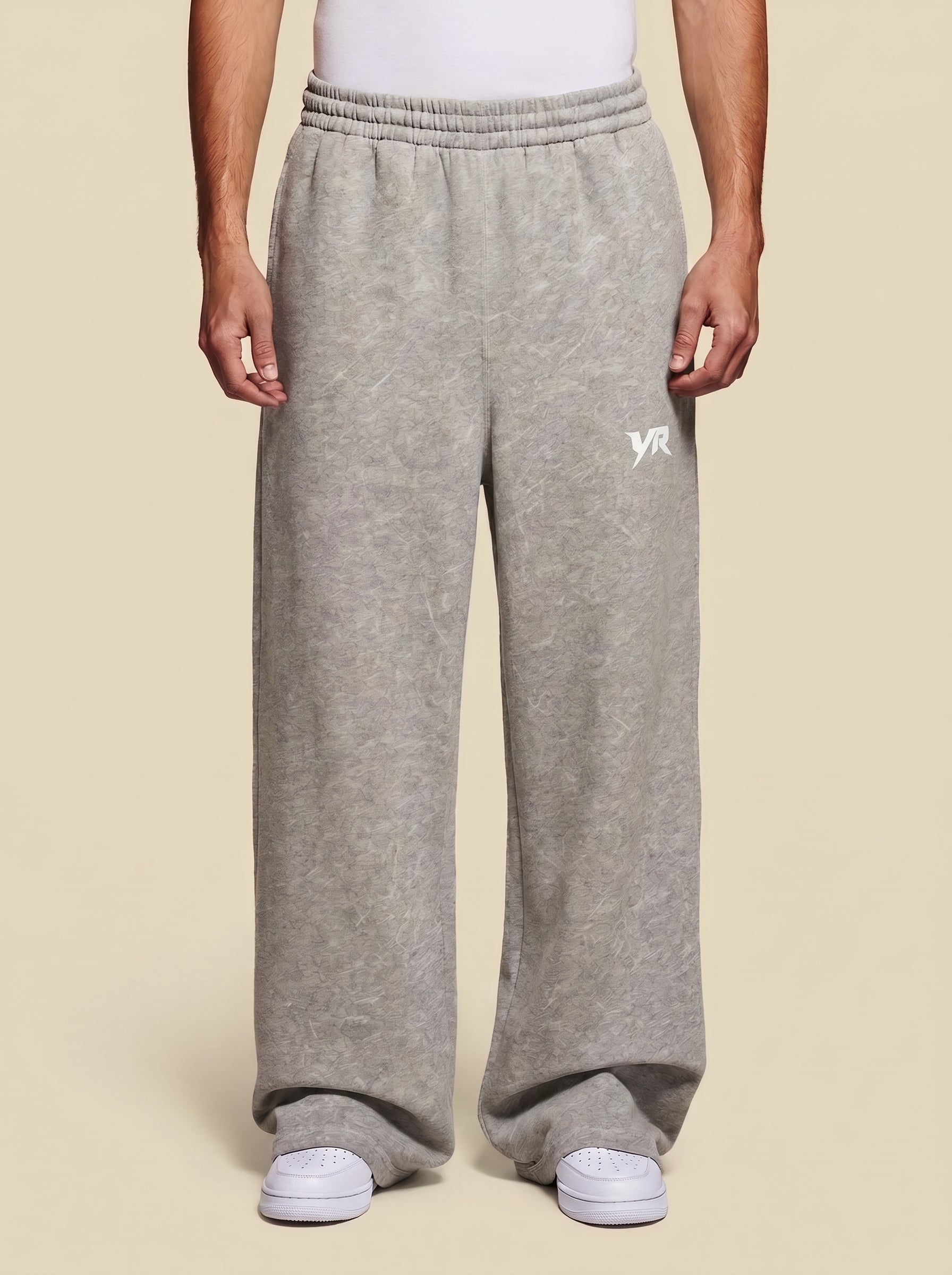 ESSENTIAL GREY SWEATPANTS