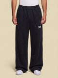 ESSENTIAL BLACK SWEATPANTS